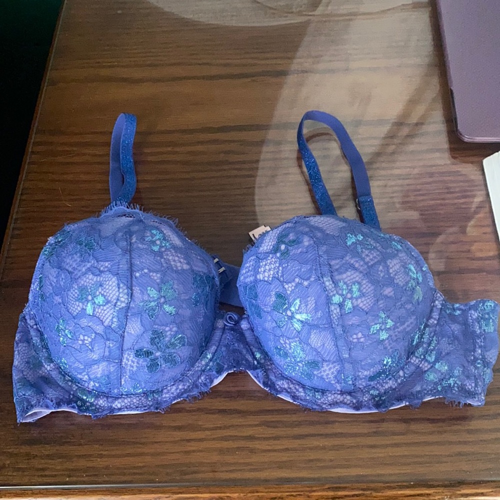 34B VS Dream Angels Bra